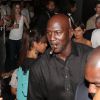 Exclusif - Michael Jordan a passé la nuit du 13 au 14 juin au VIP Room de Paris avec son épouse Yvette Prieto