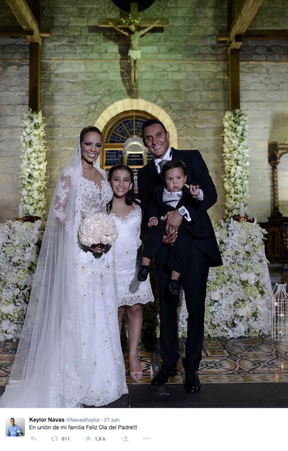 Keylor Navas s'est marié à Andrea Salas devant leurs enfants à San José (Costa Rica) le 21 juin 2015.