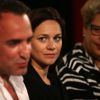 Exclu : Jean Dujardin et sa compagne Nathalie Péchalat enceinte à l'inauguration du cinéma communal Jean Dujardin à Lesparre-Médoc accompagné de ses parents le 27 juin 2015.