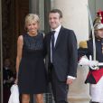  Emmanuel Macron et sa femme Brigitte Trogneux - Dîner d'Etat en l'honneur du Felipe VI et la reine Letizia d'Espagne, reçus par François Hollande, président de la République française, au Palais de l'Elysée à Paris le 2 juin 2015. 