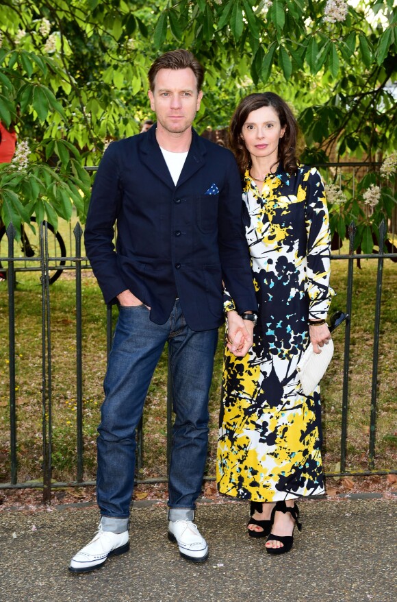 Ewan McGregor et son épouse Eve Mavrakis assistent à la Summer Party 2015 de la Serpentine Gallery, aux jardins de Kensington. Londres, le 2 juillet 2015.