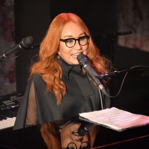 Tori Amos - Showcase de Tori Amos lors de l'After Party du 10ème anniversaire du parfum "Flowerbomb" de Viktor&Rolf au Trianon à Paris le 8 juillet 2015.