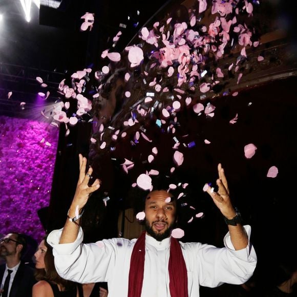 Yassine Azzouz  - Soirée du 10ème anniversaire de la création du parfum " Flowerbomb" de Viktor&Rolf au Trianon à Paris le 8 juillet 2015