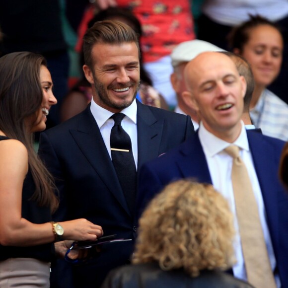 David Beckham a affolé les Lionnes de l'équipe de foot d'Angleterre le 9 juillet 2015 à Wimbledon