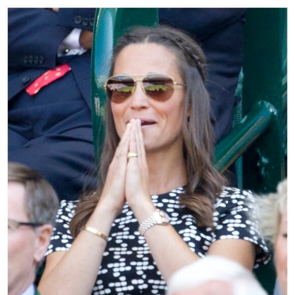 Pippa Middleton, en Carolina Herrera, à Wimbledon le 9 juillet 2015.