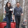 Exclusif - Jason Sudeikis et Rebecca Hall se rendent sur le tournage du film "Tumbledown" à Boston, le 22 avril 2014.  