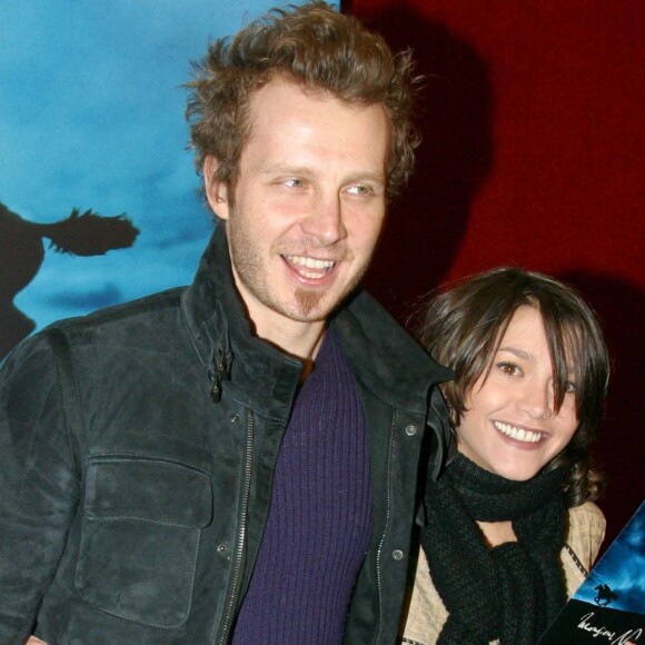 Sinclair et Emma de Caunes à Paris en février 2003.