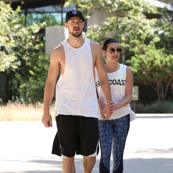 Lea Michele et son petit ami Matthew Paetz à Beverly Hills Los Angeles, le 18 avril 2015 friend.18/04/2015 - Los Angeles