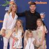 Steven Gerrard était sur le tapis rouge des Kids' Choice Awards avec son épouse Alex et ses trois filles, au UCLA's Pauley Pavilion de Los Angeles, le 16 juillet 2015