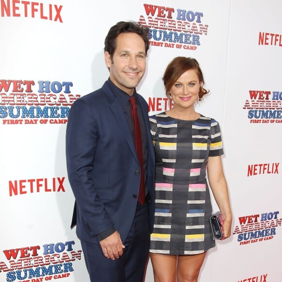 Paul Rudd et Amy Poehler à la première de "Wet Hot American Summer: First Day of Camp", la nouvelle série Netflix, à New York le 22 juillet 2015.