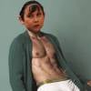 Matthew Lewis, interprète de Neville Londubat, s'amuse de sa métamorphose (photo postée le 15 juillet 2015)