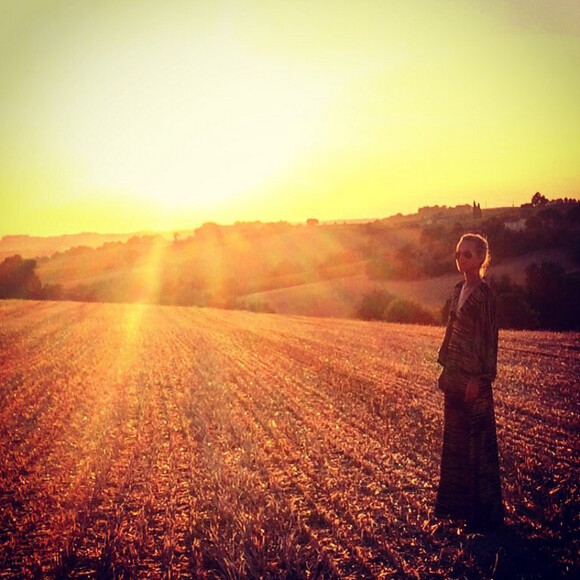 Laeticia Hallyday dans le Gers, juillet 2015.
