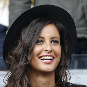 Malika Ménard - People au match PSG-Lille lors de la 34e journée au Parc des Princes à Paris, le 25 avril 2015.