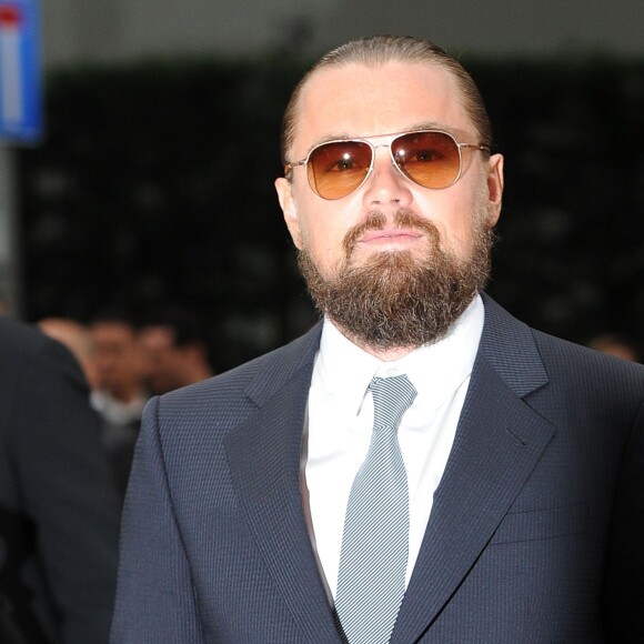 Leonardo DiCaprio - Arrivée des people à l'inauguration de l'espace Armani Silos pour les 40 ans de carrière du célèbre styliste italien à Milan le 30 avril 2015.