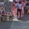 Laurent Jalabert, victime d'un terrible accident lors de la première étape du Tour de France 1994 à Armentières, le 4 juillet 1994