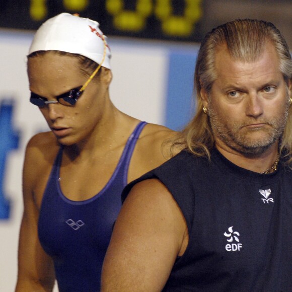 Laure Manaudou et Philippe Lucas lors des championnats du monde à la Rod Laver Arena de Melbourne, le 25 mars 2007