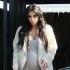 Kim Kardashian, enceinte, se promène dans les rues de Los Angeles, le 28 juillet 2015  Pregnant reality star Kim Kardashian is spotted leaving a studio in Los Angeles, California on July 28, 201528/07/2015 - Los Angeles