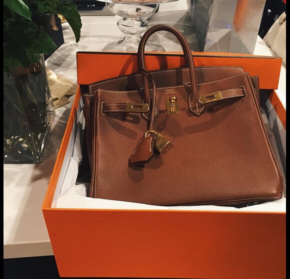 Kylie Jenner gâtée pour son anniversaire a reçu un sac Birkin de chez Hermès / août 2015
