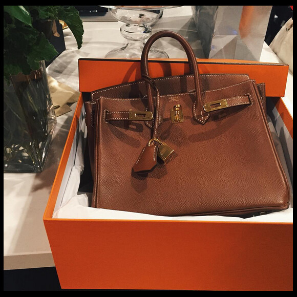 Kylie Jenner gâtée pour son anniversaire a reçu un sac Birkin de chez Hermès / août 2015