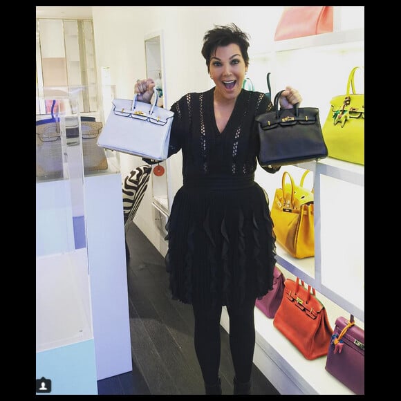 Kris Jenner dévalise la boutique Hermes / aout 2015