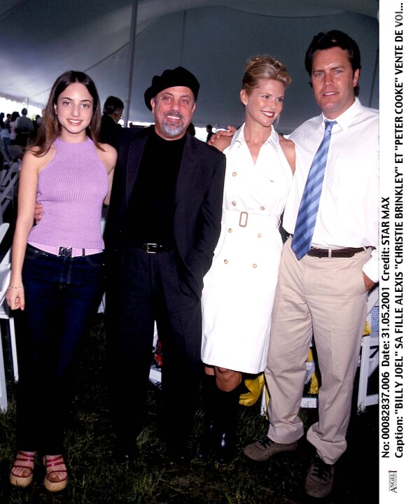 Billy Joel en 2001 avec sa fille Alexa Ray et Christie Brinkley, à New York
