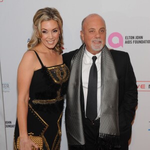 Billy Joel et Alexis Broderick au gala annuel de la Elton John AIDS Foundation à New York le 15 octobre 2013. Le couple a eu une petite fille le 12 août 2015.