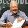Lex-président Jimmy Carter dédicace ses mémoires "A Full Life : Reflections at Ninety" chez Barnes & Noble à New York. Le 7 juillet 2015