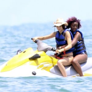 Kendall Jenner, Hailey Baldwin, Justine Skye et Pia Mia profitent d'un après-midi ensoleillé à la Casa Aramara, à Punta Mita. Le 13 août 2015.