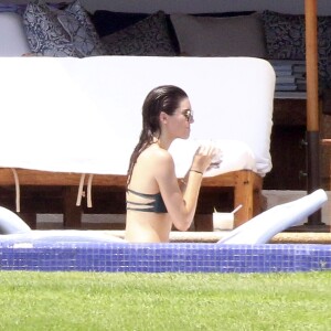 Kendall Jenner, Hailey Baldwin, Justine Skye et Pia Mia profitent d'un après-midi ensoleillé à la Casa Aramara, à Punta Mita. Le 13 août 2015.