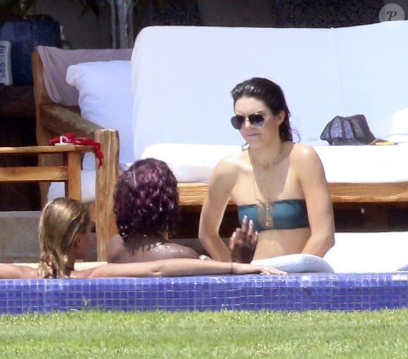 Kendall Jenner, Hailey Baldwin, Justine Skye et Pia Mia profitent d'un après-midi ensoleillé à la Casa Aramara, à Punta Mita. Le 13 août 2015.