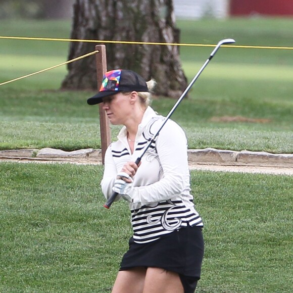 Exclusif - Jennie Garth et son nouveau mari Dave Abrams se sont offerts une partie de golf, à Toluca Lake, le 6 août 2015.
