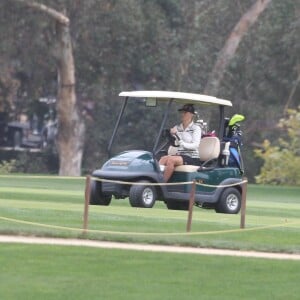 Exclusif - Jennie Garth et son nouveau mari Dave Abrams se sont offerts une partie de golf, à Toluca Lake, le 6 août 2015.