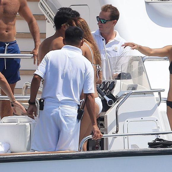 Exclusif - Michelle Rodriguez en vacances avec Mohammed Al Turki et d'autres amis à Formentera, le 9 août 2015.