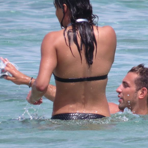 Exclusif - Michelle Rodriguez en vacances avec Mohammed Al Turki et d'autres amis à Formentera, le 9 août 2015.