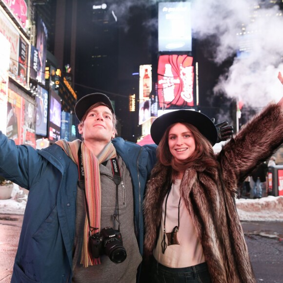 Ian Jones, Tali Lennox lors de l'événement Times Square Arts presents MARCO BRAMBILLA'S 'Apollo XVIII' Collaboration with NASA à New York le 3 mars 2015
