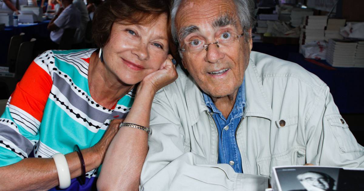 Qui Est Le Fils De Macha Méril Macha Méril et son compagnon Michel Legrand - Festival du livre de Nice