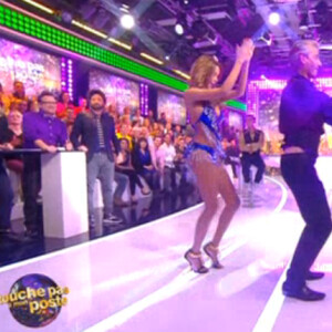 Le twerk de Nabilla et Gilles Verdez dans TPMP, le 5 novembre. Séquence à l'origine de la dispute qui a dégénéré entre la belle et Thomas Vergara, dans la nuit du 6 au 7 novembre 2014