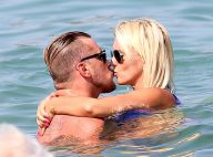 Amélie Neten amoureuse : Ultrasexy en bikini et très tactile avec son homme !