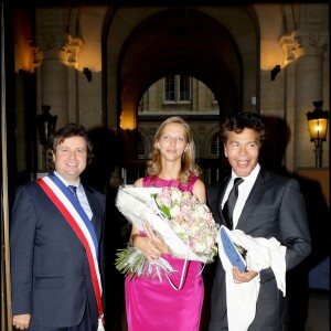 Amelie Bourbon de Parme et Igor Bogdanoff se marient dans le 16e arrondissement de Paris, le 1er octobre 2009 