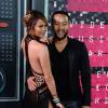 Chrissy Teigen et John Legend assistent aux MTV Video Music Awards 2015 au Microsoft Theater. Los Angeles, le 30 août 2015.