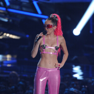 Miley Cyrus - Soirée des MTV Video Music Awards à Los Angeles, le 30 août 2015.