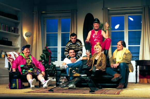 "L'appart" avec Thierry Beccaro, Olivier Lejeune, Michel Chalmeau, Hélène Rodier, Daniele Deray, Patrice Bousquet, à Paris le 24 mars 1999.