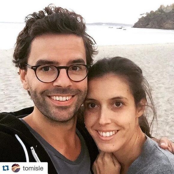 Carole Tolila et son amoureux Thomas Isle / photo postée sur le Twitter la chroniqueuse.