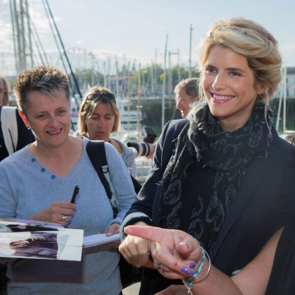 Alice Taglioni - Photocall du film "L'annonce" lors du 17e Festival de Fiction TV de La Rochelle. Le 10 septembre 2015.