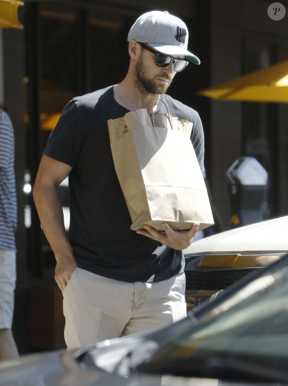 Exclusif - Justin Timberlake fait quelques courses pour le déjeuner à Beverly Hills, le 30 août 2015.