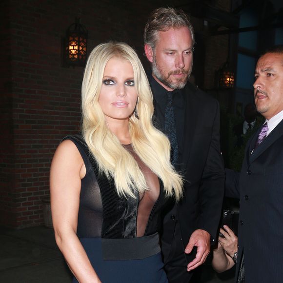 Jessica Simpson et son mari Eric Johnson à la sortie de leur hôtel à New York, le 9 septembre 2015