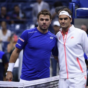 Stan Wawrinka et Roger Federer lors de leur demi-finale de l'US Open à l'USTA Billie Jean King National Tennis Center de Flushing dans le Queens à New York, le 11 septembre 2015