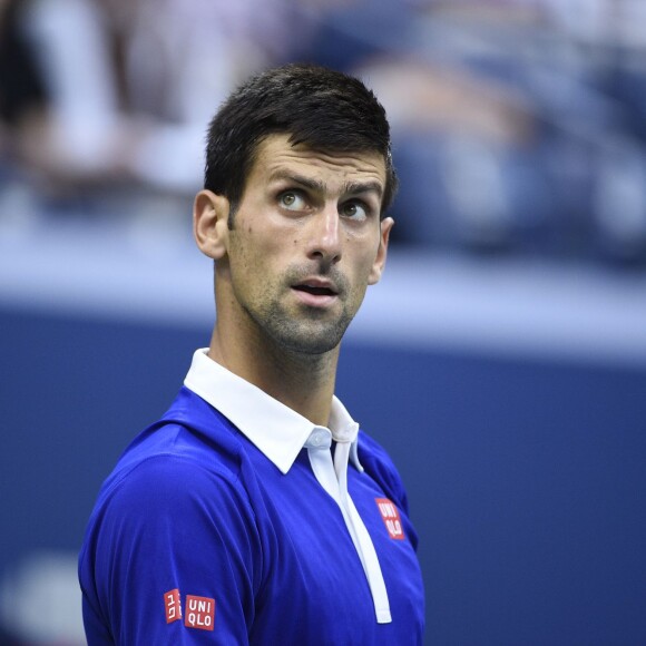 Novak Djokovic lors de sa demi-finale de l'US Open à l'USTA Billie Jean King National Tennis Center de Flushing dans le Queens à New York, le 11 septembre 2015