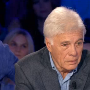 Guy Bedos, invité sur le plateau d'On n'est pas couché, le samedi 12 septembre 2015.