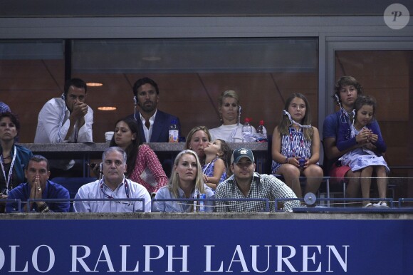 Lindsey Vonn, Gavin Rossdale et les jumelles de Roger Federer lors de la finale de l'US Open à l'USTA Billie Jean King National Tennis Center de Flushing dans le Queens à New York le 13 septembre 2015